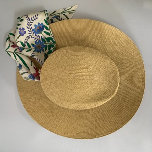 Gucci Woven Hat with Floral Alba Ribbon in Beige - Picture 10 of 12